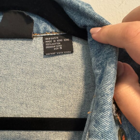 Vintage Harley Davidson Cafe Las Vegas Denim Jacket - Picture 3 of 7